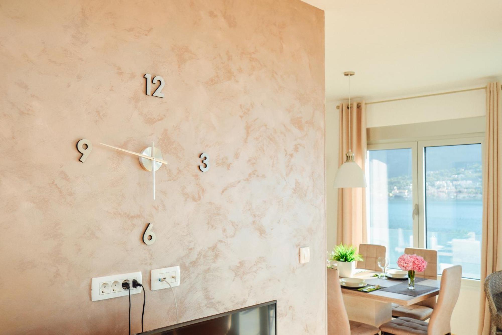 Sea View Apartment For 4 Kotor Exterior photo